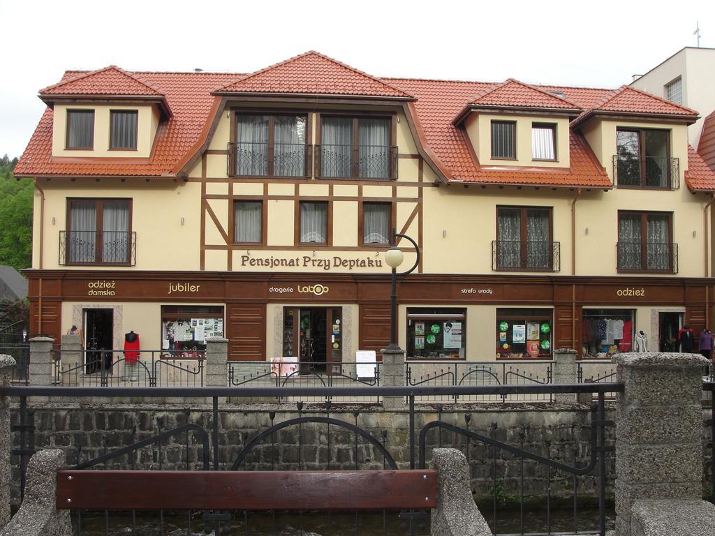 Pensjonat Przy Deptaku W Centrum Polanicy Zdroj Bad Altheide Exterior foto